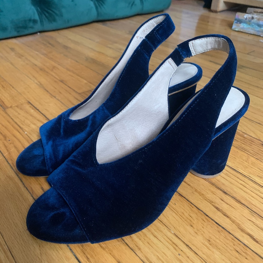Navy Blue Suede Madewell Sandals